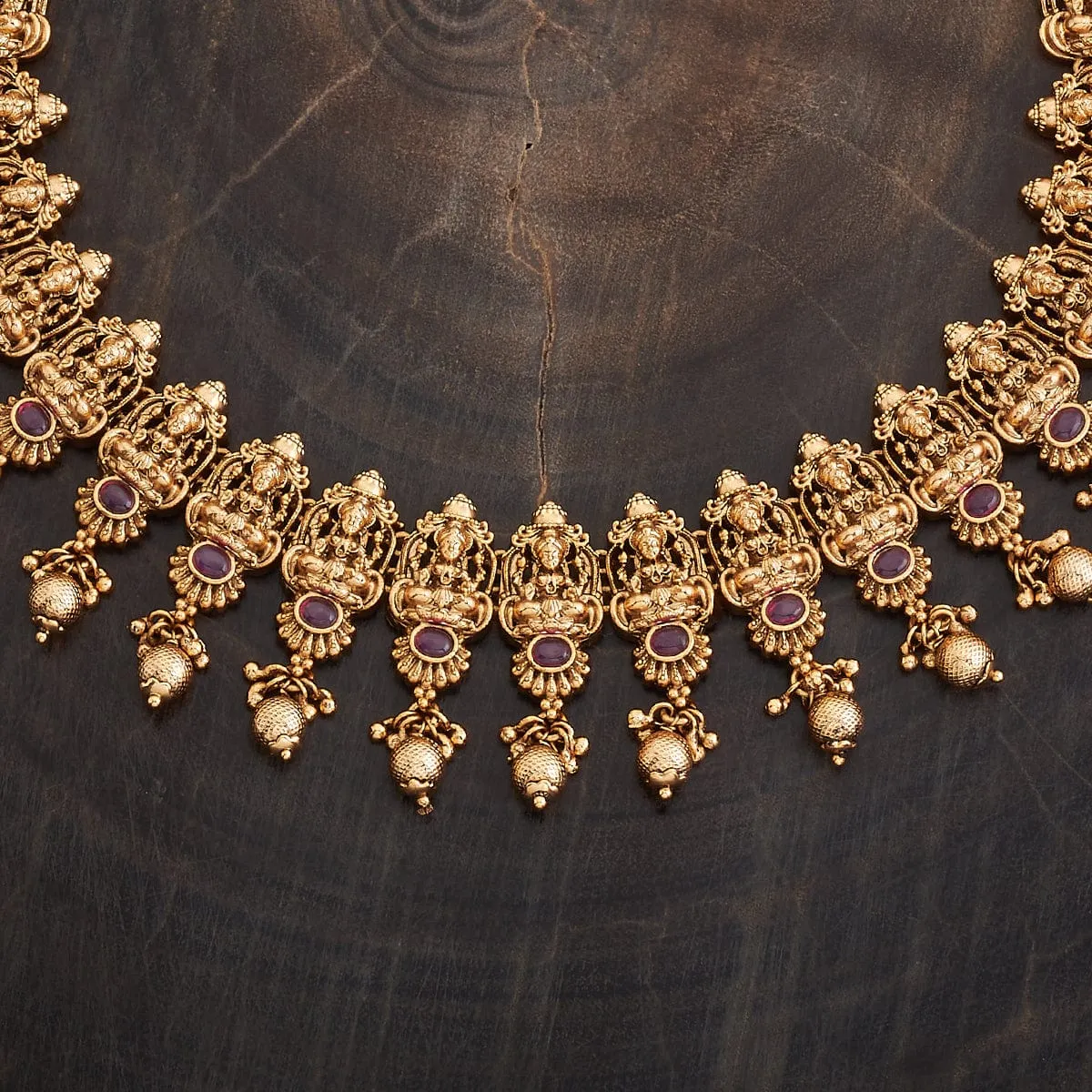 Antique Necklace 176410