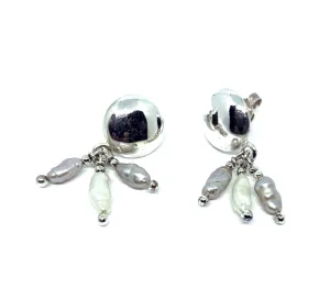 Bottone stud freshwater pearls