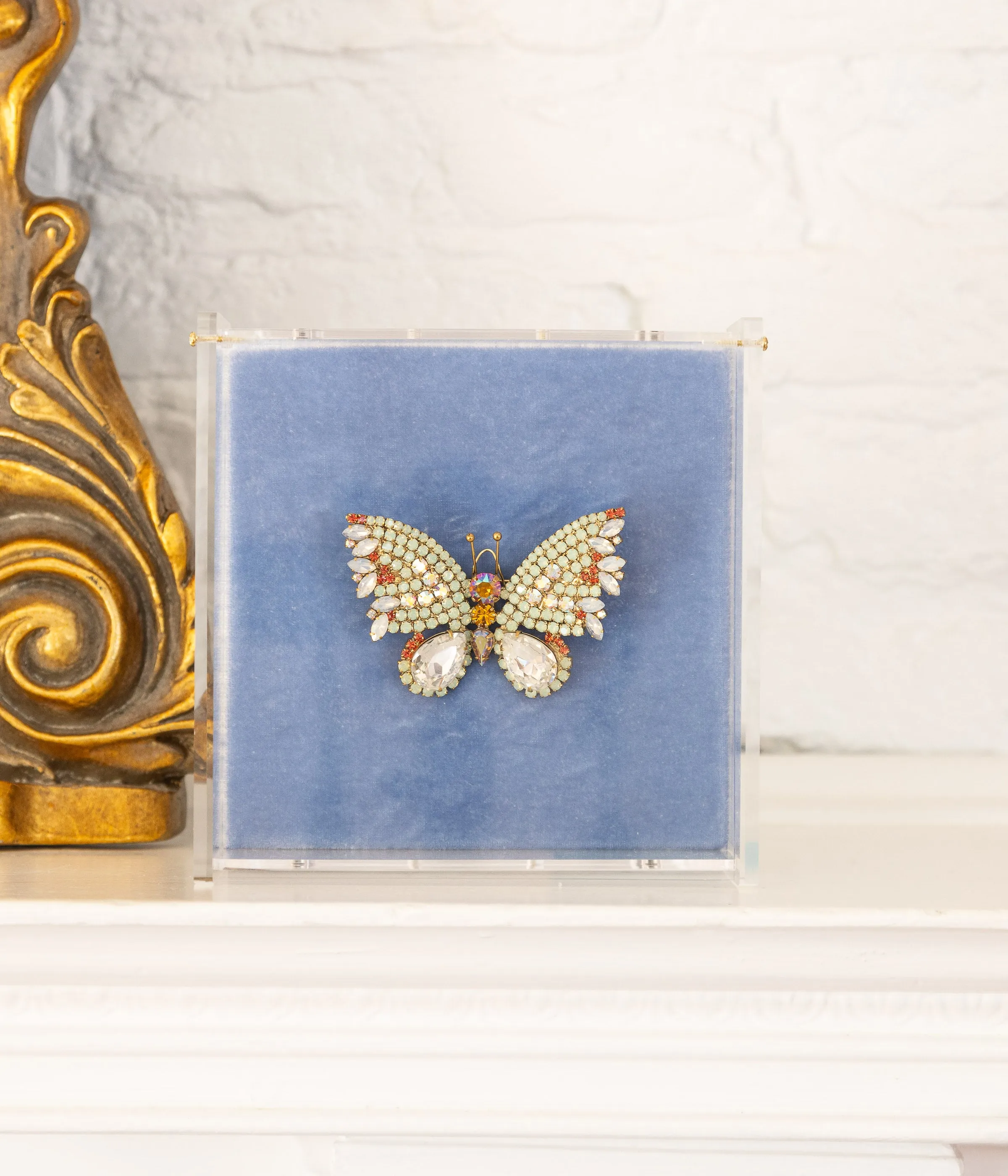 Medium Butterfly in Chrysolite Opal / White Opal / Topaz