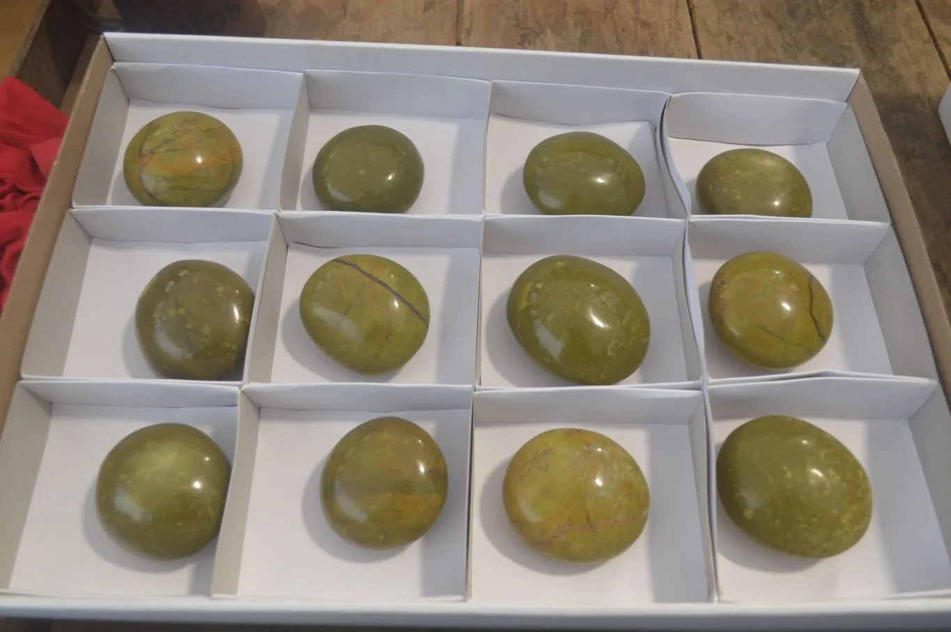 Polished Green Opal Galet - Palm Stones x 12 From Antsirabe, Madagascar