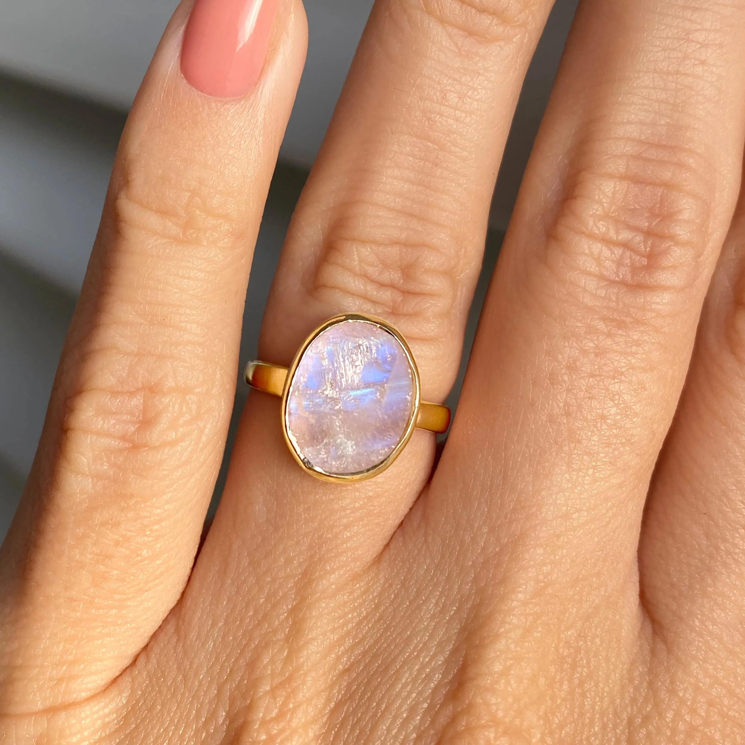 Raw Crystal Ring - Enfolded Moonstone