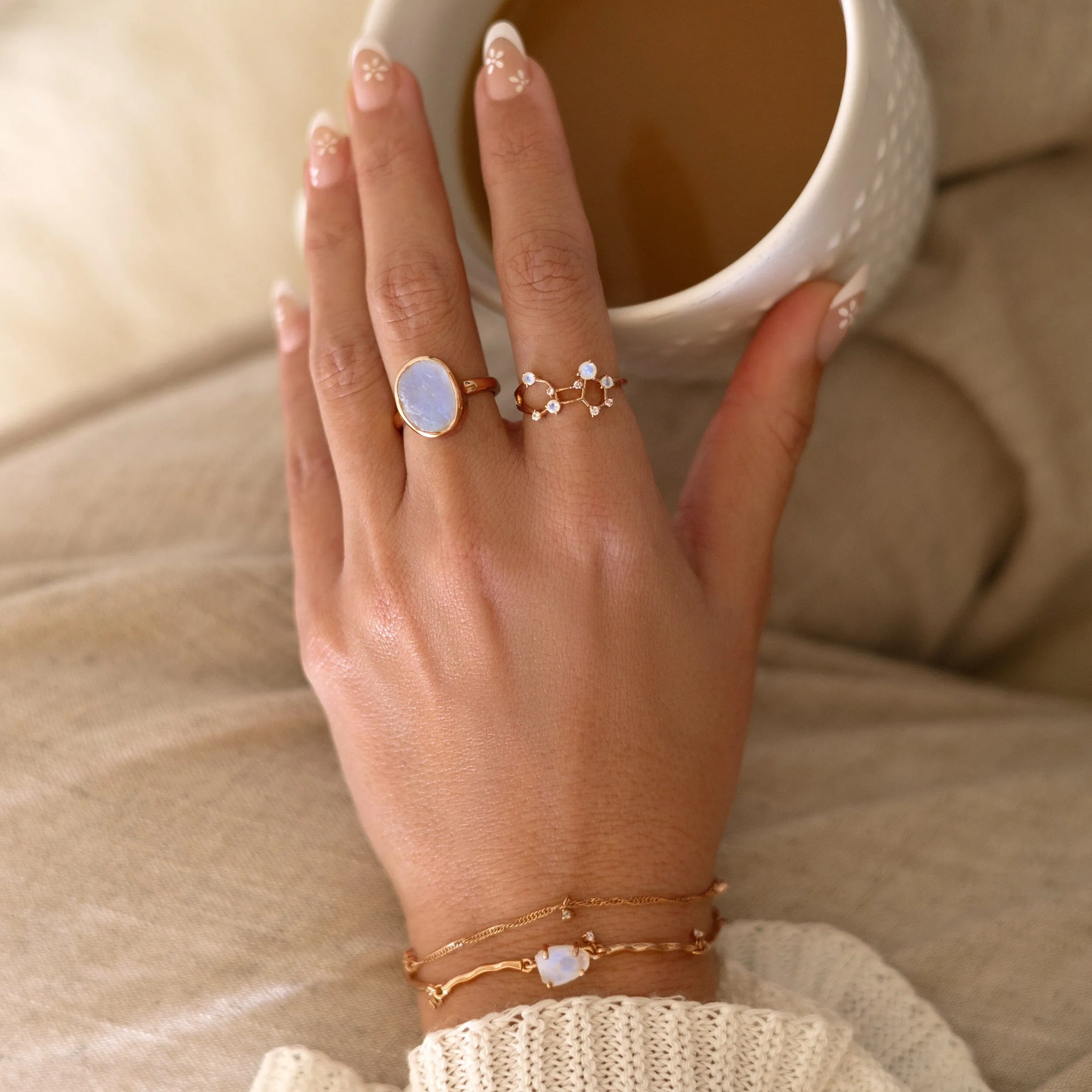 Raw Crystal Ring - Enfolded Moonstone
