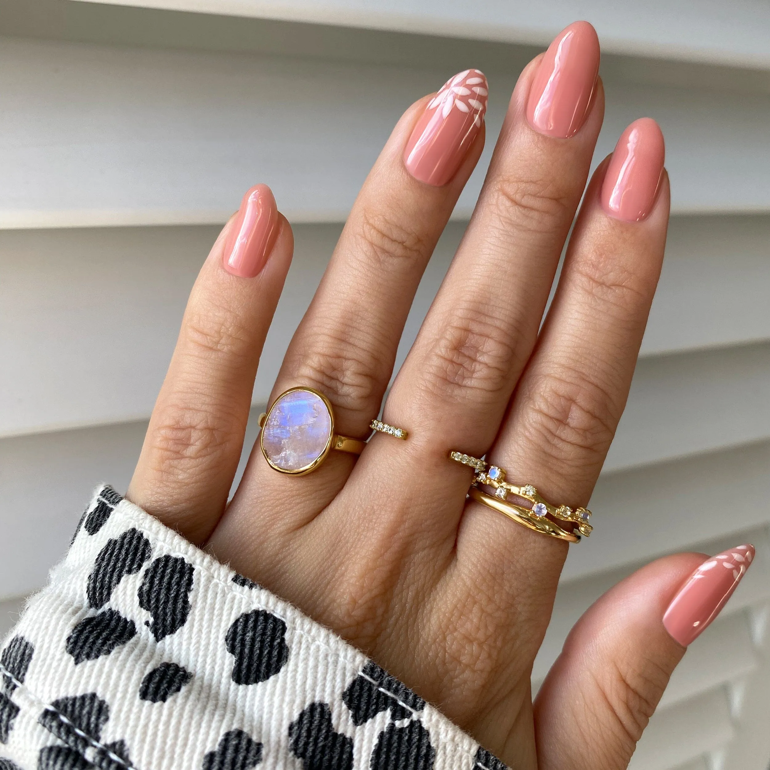 Raw Crystal Ring - Enfolded Moonstone