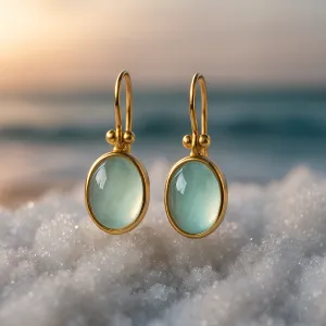 Vion | Vintage Earrings with Green Stone